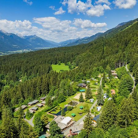 Alpenferienpark Reisach エクステリア 写真