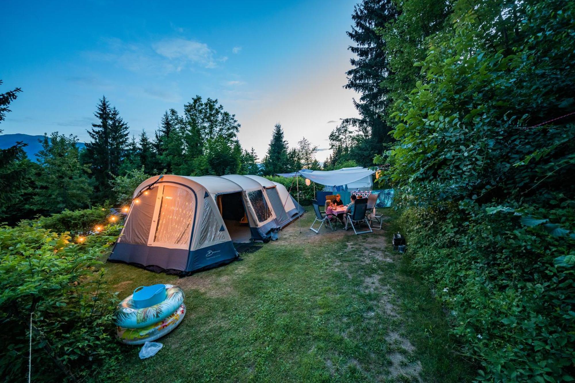 Alpenferienpark Reisach エクステリア 写真